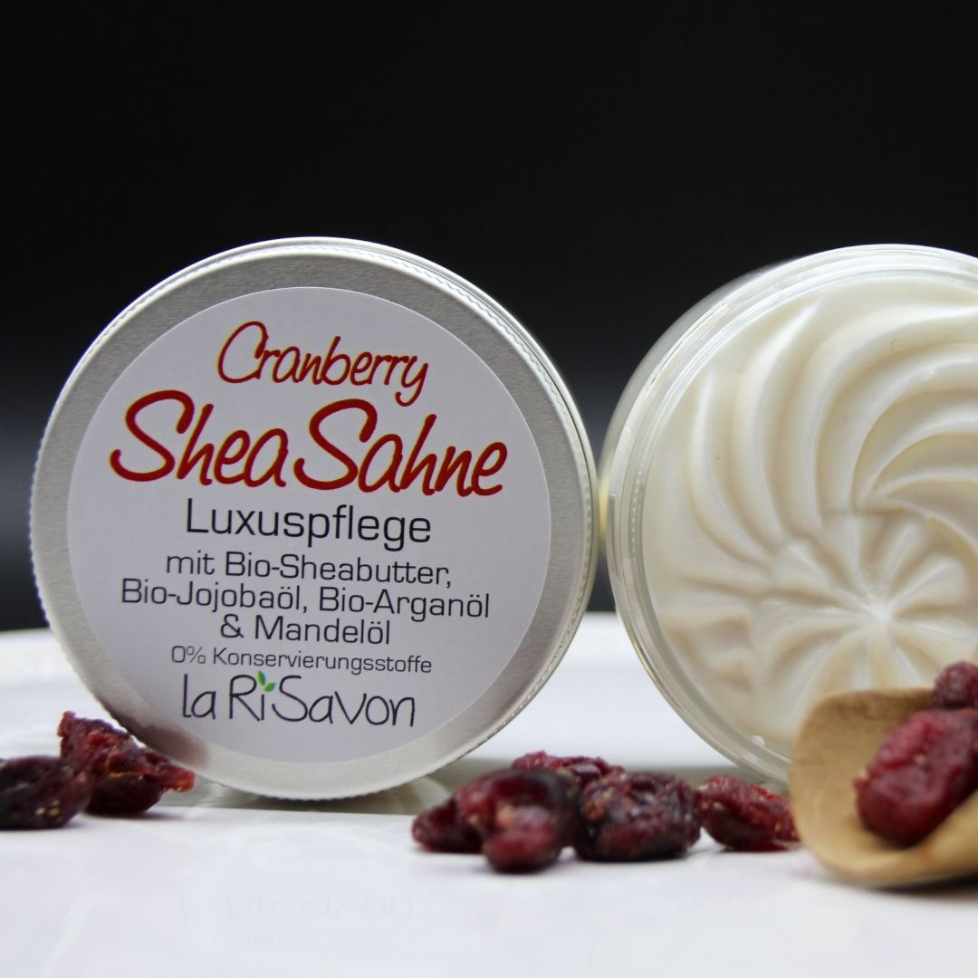 SheaSahne Cranberry