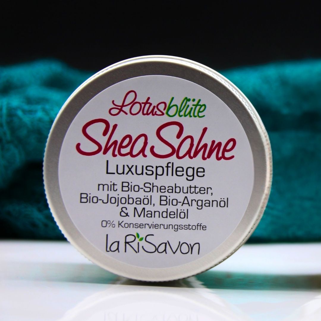 SheaSahne Lotusblüte